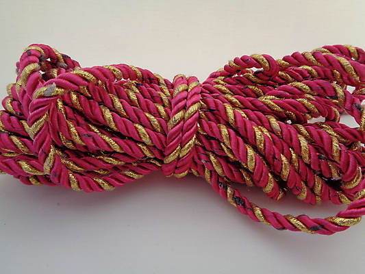 포토 JPG 해외이미지 모양 템플릿 디자인 배너 산업 포스터 선 밧줄 백그라운드 컨셉 패턴 일러스트 벽지 추상 사람없음 야외 장식 빨간색 초록색 파란색 관광지 컬러풀 웹 직물 신용카드 투명 닫기 묶기 질감 복고 감싸기 스타일 해외202009 해외포토 줄 컬러 여행 무늬 인터넷 모션 금융 파일형식