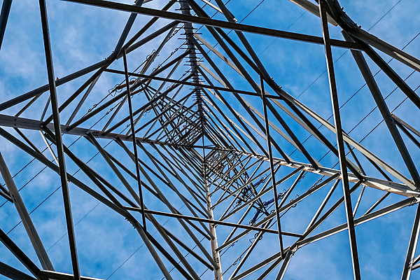 포토 JPG 해외이미지 산업 선 하늘 사람없음 파란색 환경 탑 금속 힘 장비 발전기 에너지 흰색 기둥 네트워크 오염 위험 아래 철 질감 전염 철사 봉 철탑 공학 세대 분배 전압 철강 공급 해외202009 해외포토 건축물 교육 건축 컬러 컨셉 재질 발전소 질병 방향 감염 위치 파일형식