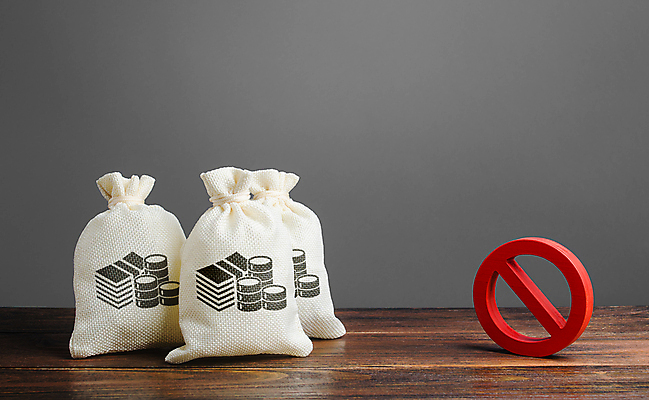 포토 JPG 해외이미지 컨셉 돈 회색배경 사람없음 금융 경제 금지 돈자루 수입 압력 정책 제어 해외202009 해외포토 백그라운드 회색 재산 파일형식