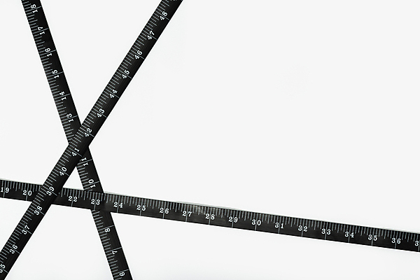 포토 JPG 해외이미지 백그라운드 컨셉 다이어트 비즈니스 거리 자 건강 사람없음 숫자 검은색 힘 장비 성장 기구 공구 업무 그룹 몸무게 날씬함 허리 측정 흰배경 눈금 테이프 치수 길이 계량기 개발 고립 업그레이드 인치 많음 카피스페이스 정확 해외202009 해외포토 문자 컬러 문구용품 신체부위 공백 흰색 도구 작업 몸매 파일형식