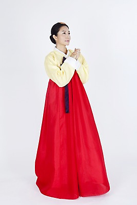 포토 JPG 스튜디오촬영 전신 한국전통 여자 명절 포즈 모션 실내 한명 미소 웃음 누끼 사람 동양인 이벤트 20대 성인 한국인 전통의상 한복 여자만 여자한명만 성인여자만 청년만 청년여자만 성인한명만 청년여자한명만 성인여자한명만 성인만 국내포토 1 전통 기념일 한국 표정 인종 청년 내부 파일형식