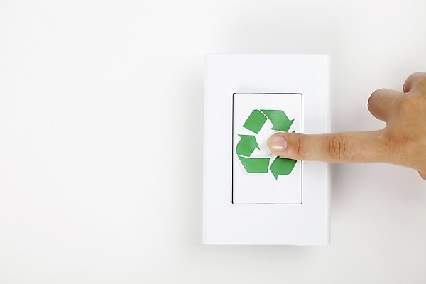 포토 JPG 스튜디오촬영 손 생활용품 실내 손짓 신체부위 자연보호 환경 재활용 절약 누름 사회이슈 심볼 순환 에너지절약 스위치 국내포토 컨셉 모션 자연 사람 내부 에너지 보호 오브젝트 친환경 파일형식