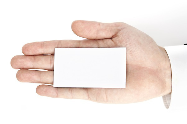 포토 스튜디오촬영 손 종이 비즈니스 명함 프레임 실내 손바닥 신체부위 사무용품 공백 흰색 메모지 오브젝트 국내포토 컬러 문구용품 사람 내부 파일형식