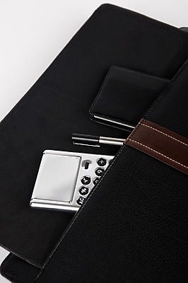 포토 JPG 스튜디오촬영 서류가방 가방 비즈니스 실내 사람없음 금융 경제 필기구 펜 사무용품 계산기 지갑 오브젝트 국내포토 잡화 문구용품 내부 장비 파일형식