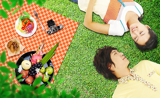 PSD 식물 편집 편집이미지 그릇 식기 접시 웰빙 여자 남자 여유 백그라운드 포크 오렌지 과일 자연 포도 휴식 나뭇잎 사람 동양인 잔디 두명 가로 하이앵글 눕기 소풍 쿠키 과자 카메라 샐러드 열대과일 합성 용과 드레곤푸르츠 이미지편집 감정 음식 뷰포인트 컨셉 잎 모션 디저트 인종 전자제품 야외활동 생태계 파일형식