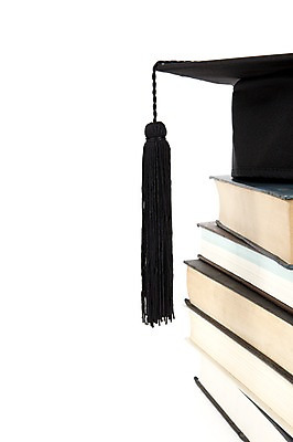 포토 JPG 스튜디오촬영 모자 잡화 교육 백그라운드 학사모 졸업 새출발 새로움 실내 사람없음 책 공백 오브젝트 시작 국내포토 모자_잡화 컨셉 내부 출발 파일형식