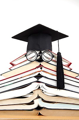 포토 JPG 스튜디오촬영 모자 잡화 교육 안경 학사모 졸업 새출발 새로움 실내 사람없음 책 쌓기 오브젝트 시작 국내포토 모자_잡화 컨셉 모션 내부 출발 파일형식