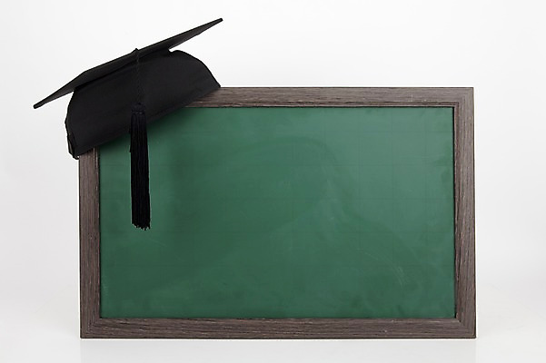 포토 JPG 스튜디오촬영 모자 잡화 교육 학사모 졸업 문구용품 새출발 새로움 사각프레임 프레임 실내 틀 누끼 사람없음 사각형 칠판 공백 오브젝트 시작 국내포토 도형 모자_잡화 컨셉 내부 출발 파일형식