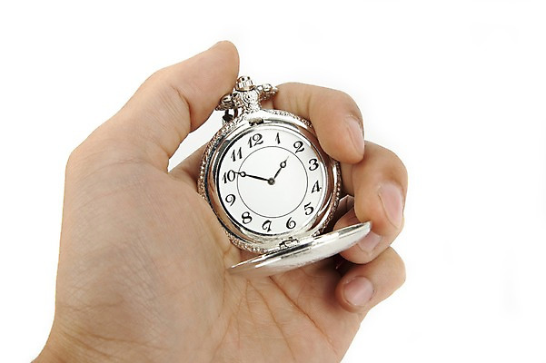 포토 JPG 스튜디오촬영 손 시계 새출발 새로움 실내 신체부위 시간 오브젝트 시작 국내포토 컨셉 사람 내부 출발 파일형식