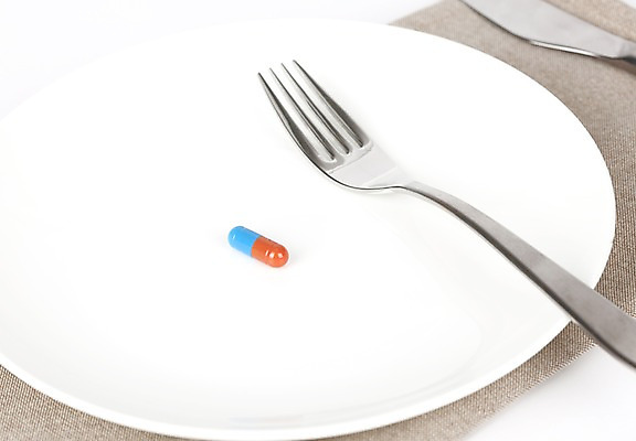 포토 JPG 스튜디오촬영 그릇 식기 접시 웰빙 포크 다이어트 실내 건강 사람없음 한개 알약 약 건강관리 다이어트약 국내포토 1 의학 관리 내부 파일형식