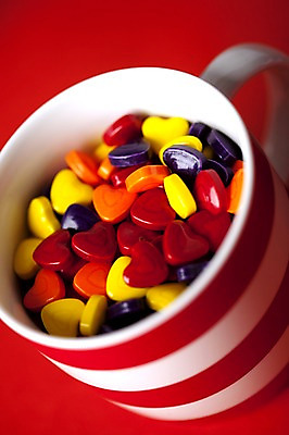 포토 JPG 스튜디오촬영 기념일 백그라운드 화이트데이 디저트 잔 발렌타인데이 사탕 이벤트 근접촬영 사람없음 장식 컵 국내포토 식기 음식 뷰포인트 데이이벤트 실내 파일형식