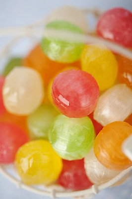 포토 JPG 스튜디오촬영 기념일 백그라운드 화이트데이 유리병 디저트 발렌타인데이 사탕 틀 이벤트 근접촬영 사람없음 아웃포커스 장식 국내포토 음식 뷰포인트 데이이벤트 병_용기 촬영기법 실내 파일형식