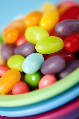 포토 JPG 스튜디오촬영 그릇 접시 기념일 백그라운드 화이트데이 디저트 발렌타인데이 사탕 틀 이벤트 근접촬영 사람없음 아웃포커스 장식 젤리 국내포토 식기 음식 뷰포인트 데이이벤트 촬영기법 실내 파일형식