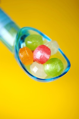 포토 JPG 스튜디오촬영 기념일 백그라운드 화이트데이 디저트 발렌타인데이 사탕 이벤트 근접촬영 사람없음 아웃포커스 장식 숟가락 국내포토 음식 뷰포인트 데이이벤트 촬영기법 수저 실내 파일형식