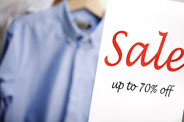 포토 JPG 스튜디오촬영 옷 와이셔츠 이벤트 사람없음 아웃포커스 쇼핑 판매 세일 퍼센트 옷걸이 국내포토 셔츠 촬영기법 실내 특수기호 파일형식