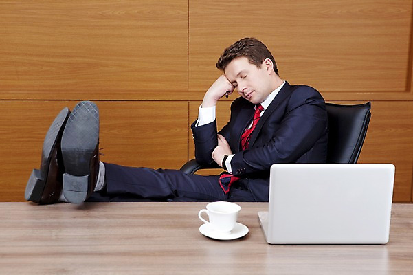 포토 JPG 전신 서양인 외국인 백인 남자 여유 커피 구두 회사 비즈니스 발 넥타이 휴식 실내 한명 사람 앉기 정장 20대 성인 비즈니스라이프 노트북 글로벌 글로벌비즈니스 깨끗함 잠 업무 직장인 비즈니스맨 작업실 수면 커피잔 고민 낮잠 올리기 남자만 남자한명만 성인남자만 청년만 청년남자만 청년남자한명만 성인한명만 성인남자한명만 성인만 국내포토 직업 1 라이프스타일 잡화 옷 감정 음료 신발 컨셉 모션 잔 인종 청년 내부 신체부위 물 전자제품 작업 파일형식