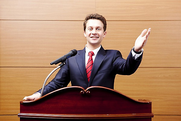 포토 JPG 서양인 외국인 백인 남자 회사 비즈니스 넥타이 실내 한명 서기 웃음 사람 정장 손짓 상반신 20대 성인 비즈니스라이프 글로벌 글로벌비즈니스 깨끗함 직장인 비즈니스맨 강의 마이크 단상 남자만 남자한명만 성인남자만 청년만 청년남자만 청년남자한명만 성인한명만 성인남자한명만 성인만 국내포토 직업 1 라이프스타일 잡화 옷 음향기기 컨셉 모션 표정 인종 청년 내부 파일형식