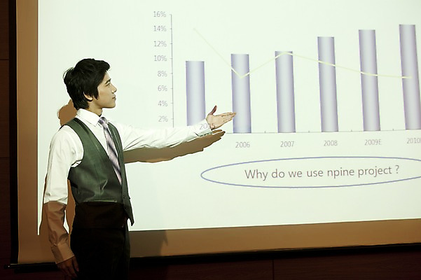 포토 JPG 남자 비즈니스 그래프 실내 한명 사람 동양인 손짓 20대 성인 비즈니스라이프 글로벌 글로벌비즈니스 한국인 직장인 비즈니스맨 프레젠테이션 프로젝트 남자만 남자한명만 성인남자만 청년만 청년남자만 청년남자한명만 성인한명만 성인남자한명만 성인만 국내포토 직업 1 라이프스타일 모션 인종 청년 내부 파일형식