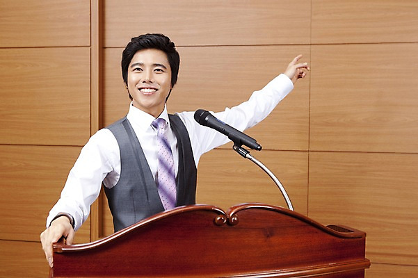 포토 JPG 전신 남자 회사 비즈니스 넥타이 실내 한명 서기 웃음 사람 동양인 정장 20대 성인 비즈니스라이프 글로벌 글로벌비즈니스 깨끗함 한국인 가리킴 직장인 비즈니스맨 강의 마이크 단상 남자만 남자한명만 성인남자만 청년만 청년남자만 청년남자한명만 성인한명만 성인남자한명만 성인만 국내포토 직업 1 라이프스타일 잡화 옷 음향기기 컨셉 모션 표정 인종 손짓 청년 내부 파일형식