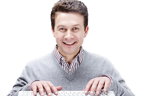 포토 JPG 스튜디오촬영 서양인 외국인 백인 남자 포즈 회사 비즈니스 실내 한명 웃음 사람 상반신 20대 성인 비즈니스라이프 글로벌 글로벌비즈니스 키보드 직장인 비즈니스맨 남자만 남자한명만 성인남자만 청년만 청년남자만 청년남자한명만 성인한명만 성인남자한명만 성인만 국내포토 직업 1 라이프스타일 표정 인종 청년 내부 파일형식