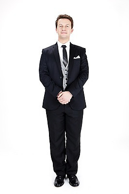 포토 JPG 스튜디오촬영 전신 서양인 외국인 백인 남자 포즈 회사 비즈니스 모션 넥타이 실내 한명 서기 누끼 사람 정장 20대 성인 비즈니스라이프 글로벌 글로벌비즈니스 깨끗함 직장인 비즈니스맨 남자만 남자한명만 성인남자만 청년만 청년남자만 청년남자한명만 성인한명만 성인남자한명만 성인만 국내포토 직업 1 라이프스타일 잡화 옷 컨셉 인종 청년 내부 파일형식