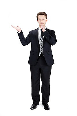 포토 JPG 스튜디오촬영 전신 서양인 외국인 백인 남자 포즈 회사 비즈니스 모션 넥타이 안내 실내 한명 서기 누끼 사람 정장 손짓 20대 성인 비즈니스라이프 글로벌 글로벌비즈니스 깨끗함 직장인 비즈니스맨 남자만 남자한명만 성인남자만 청년만 청년남자만 청년남자한명만 성인한명만 성인남자한명만 성인만 국내포토 직업 1 라이프스타일 잡화 옷 컨셉 인종 청년 내부 파일형식