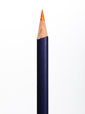 포토 JPG 스튜디오촬영 1 백그라운드 문구용품 색연필 실내 누끼 사람없음 한개 필기구 연필 오브젝트 색연필백그라운드 국내포토 학용품 내부 파일형식