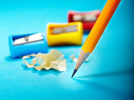 포토 JPG 스튜디오촬영 1 백그라운드 문구용품 색연필 실내 근접촬영 사람없음 아웃포커스 한개 필기구 연필 오브젝트 색연필백그라운드 연필심 연필깎이 국내포토 뷰포인트 학용품 촬영기법 내부 파일형식