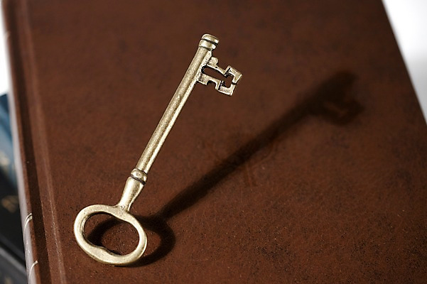 포토 JPG 스튜디오촬영 생활용품 열쇠 실내 그림자 안전 사람없음 책 오브젝트 예방 잠금 보안 국내포토 내부 파일형식