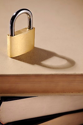 포토 JPG 스튜디오촬영 생활용품 자물쇠 실내 그림자 안전 사람없음 오브젝트 예방 잠금 보안 국내포토 내부 파일형식