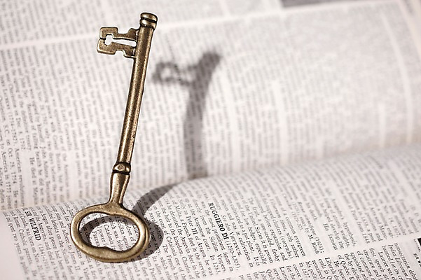 포토 JPG 스튜디오촬영 생활용품 열쇠 실내 그림자 안전 근접촬영 사람없음 아웃포커스 책 오브젝트 예방 잠금 보안 국내포토 뷰포인트 촬영기법 내부 파일형식