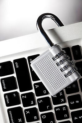 포토 JPG 스튜디오촬영 생활용품 자물쇠 실내 안전 사람없음 노트북 전자제품 컴퓨터 컴퓨터용품 키보드 오브젝트 예방 잠금 보안 국내포토 내부 파일형식