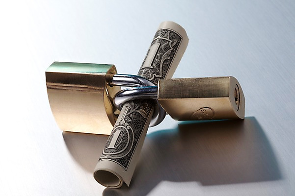 포토 JPG 스튜디오촬영 생활용품 지폐 돈 자물쇠 실내 안전 사람없음 오브젝트 예방 잠금 보안 국내포토 내부 재산 파일형식