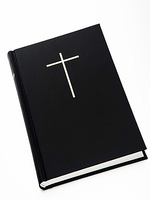 포토 JPG 스튜디오촬영 표지 기독교 종교 십자가 종교용품 기독교용품 실내 누끼 사람없음 책 성경 오브젝트 국내포토 내부 파일형식
