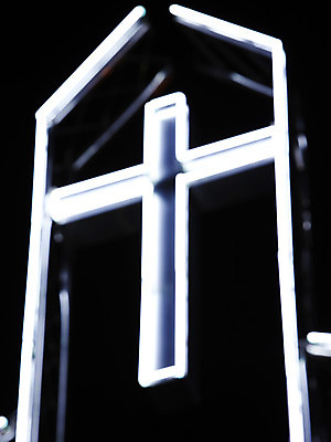 포토 JPG 기독교 종교 백그라운드 십자가 종교용품 하늘 기독교용품 사람없음 야외 빛 교회 야간 오브젝트 네온 발광 국내포토 자연요소 종교건축 건물 파일형식