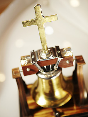 포토 JPG 기독교 종교 백그라운드 십자가 종교용품 기독교용품 실내 사람없음 교회 종 오브젝트 국내포토 종교건축 내부 건물 파일형식