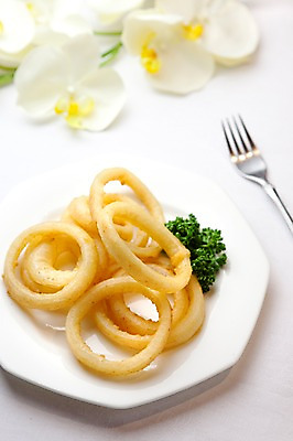 포토 JPG 해외기획촬영 그릇 접시 꽃 음식 포크 2010년일본 양파 요리 사람없음 장식 튀김 양파링 파슬리장식 국내포토 식물 식기 채소 파일형식