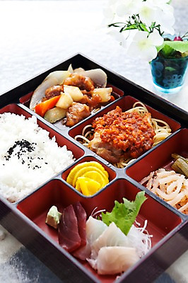 포토 JPG 해외기획촬영 음식 외국문화 일본문화 2010년일본 밥 스파게티 요리 사람없음 생선회 회 도시락 정식 도시락정식 일본음식 국내포토 동양문화 문화 파스타 파일형식