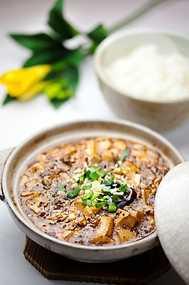 포토 JPG 해외기획촬영 그릇 접시 음식 외국문화 2010년일본 밥 중국문화 요리 사람없음 중식 받침대 마파두부 밥요리 국내포토 동양문화 식기 문화 파일형식