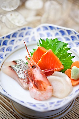 포토 JPG 해외기획촬영 그릇 접시 음식 외국문화 일본문화 2010년일본 새우 요리 사람없음 생선회 회 고추냉이 연어 연어회 일본음식 새우회 국내포토 동양문화 식기 문화 갑각류 어류 양념 파일형식