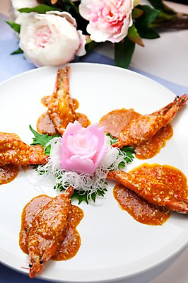 포토 JPG 해외기획촬영 그릇 접시 꽃 음식 외국문화 일본문화 2010년일본 요리 사람없음 장식 새우요리 칠리소스 새우칠리소스 쿠루마새우칠리소스 일본음식 국내포토 식물 동양문화 식기 문화 새우 소스_음식 파일형식