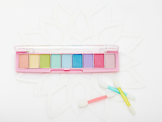 포토 JPG 스튜디오촬영 생활용품 실내 누끼 사람없음 화장 뷰티 화장품 화장용품 미용용품 오브젝트 아이섀도 국내포토 아이섀도브러쉬 내부 메이크업브러쉬 파일형식