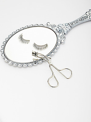 포토 JPG 스튜디오촬영 생활용품 실내 사람없음 화장 뷰티 화장품 거울 화장용품 미용용품 오브젝트 손거울 뷰러 비후라 인조속눈썹 국내포토 내부 속눈썹 파일형식