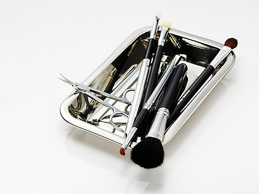 포토 JPG 스튜디오촬영 생활용품 실내 누끼 사람없음 화장 뷰티 화장용품 붓 미용용품 오브젝트 코털가위 국내포토 가위_도구 내부 파일형식