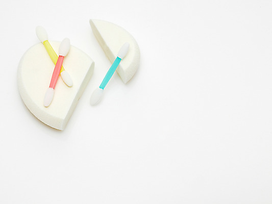 포토 JPG 스튜디오촬영 생활용품 실내 누끼 사람없음 화장 뷰티 화장품 화장용품 미용용품 오브젝트 아이섀도 국내포토 아이섀도브러쉬 내부 메이크업브러쉬 파일형식