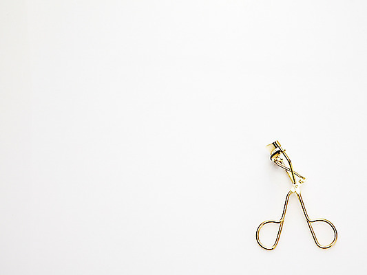 포토 JPG 스튜디오촬영 1 생활용품 실내 누끼 사람없음 한개 화장 뷰티 화장용품 미용용품 오브젝트 뷰러 비후라 국내포토 내부 파일형식