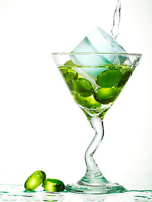 포토 JPG 스튜디오촬영 생활용품 컨셉 잔 실내 누끼 사람없음 컵 물 화장 뷰티 화장품 화장용품 미용용품 구슬 크림 오브젝트 수분크림 국내포토 자연요소 식기 내부 파일형식