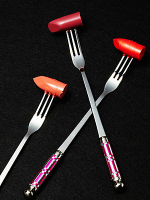 포토 JPG 스튜디오촬영 조각 생활용품 포크 실내 누끼 사람없음 화장 뷰티 여러개 화장품 립스틱 미용용품 오브젝트 국내포토 식기 다수 내부 파일형식