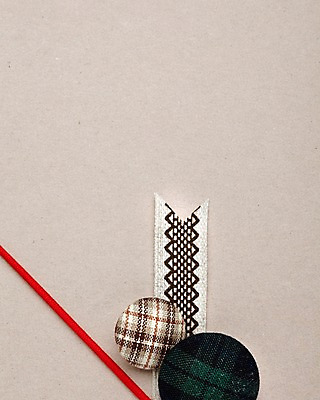 포토 JPG 스튜디오촬영 종이 백그라운드 컨셉 단추 프레임 실내 틀 사람없음 직물 천 오브젝트 국내포토 내부 파일형식