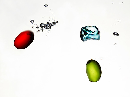 포토 JPG 스튜디오촬영 백그라운드 컨셉 실내 사람없음 물 거품 돌_바위 물방울 수면 물백그라운드 물이미지 물방울백그라운드 색돌 국내포토 자연요소 내부 파일형식